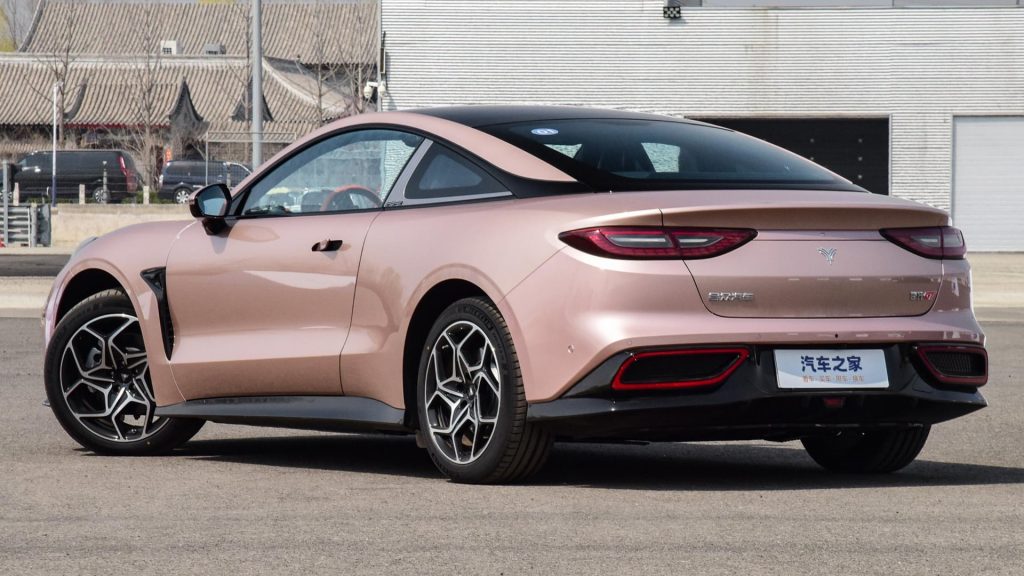 L'auto sportiva elettrica Neta GT di HOZON con 462 CV e 580 km di autonomia | Elettronauti.it