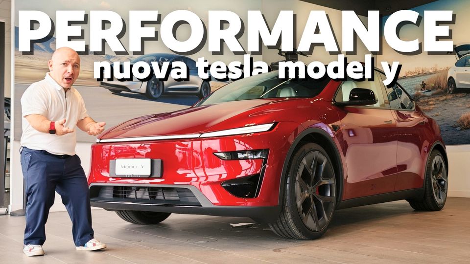 nuova Model Y Performance