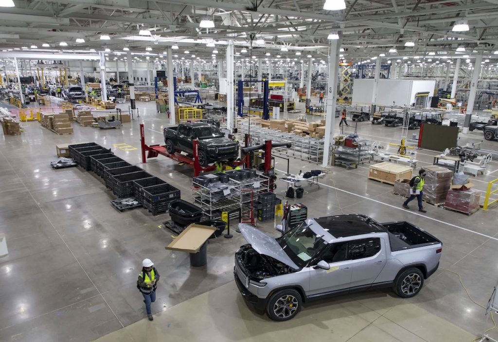 Rivian conferma l'arrivo dell'EV R2 e la distribuzione a livello globale. | Elettronauti.it