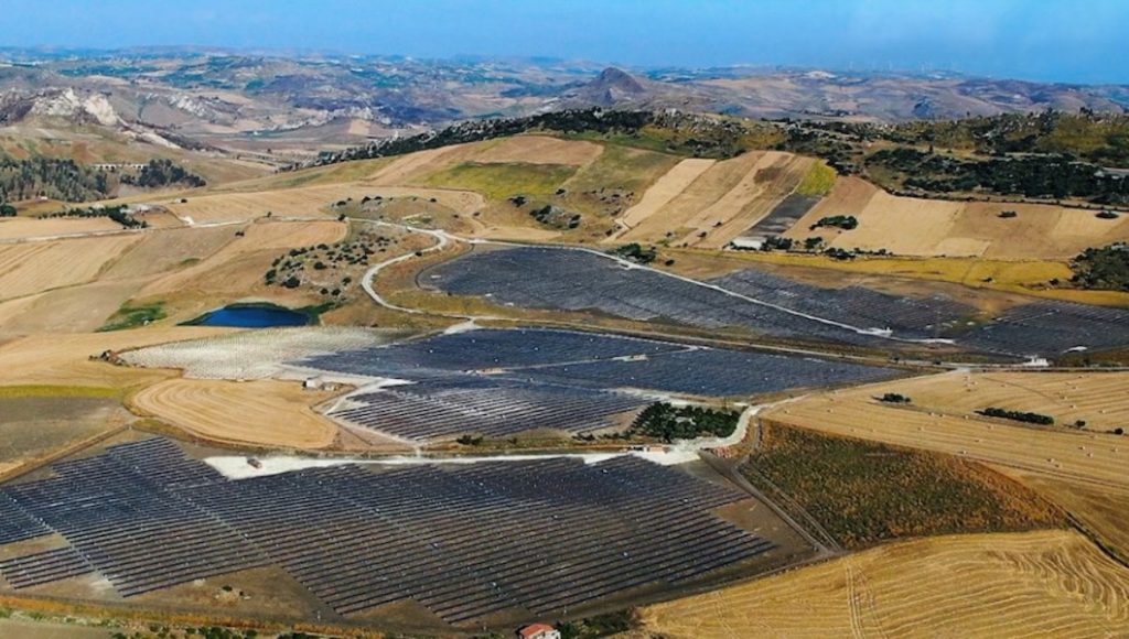 Fénix: il più grande impianto solare d'Italia | Elettronauti.it