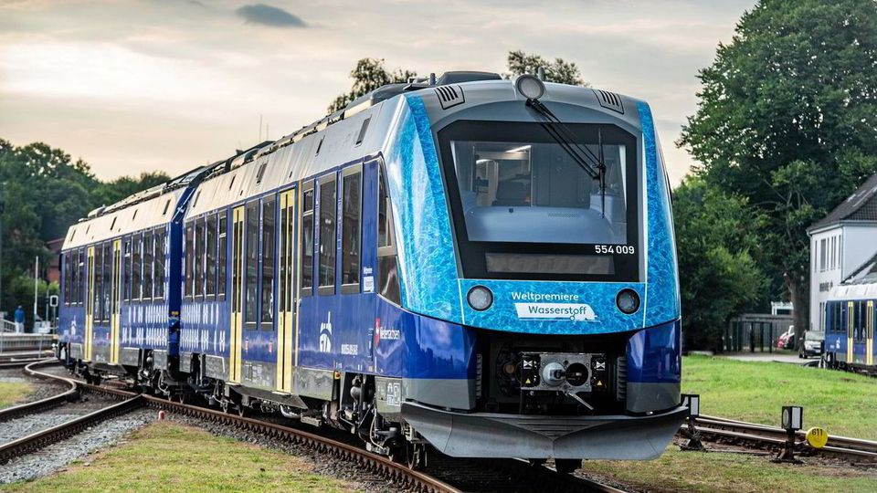 Lo Stato tedesco abbandona la "prima rete mondiale" di treni a idrogeno per una più "economica" rete elettrica