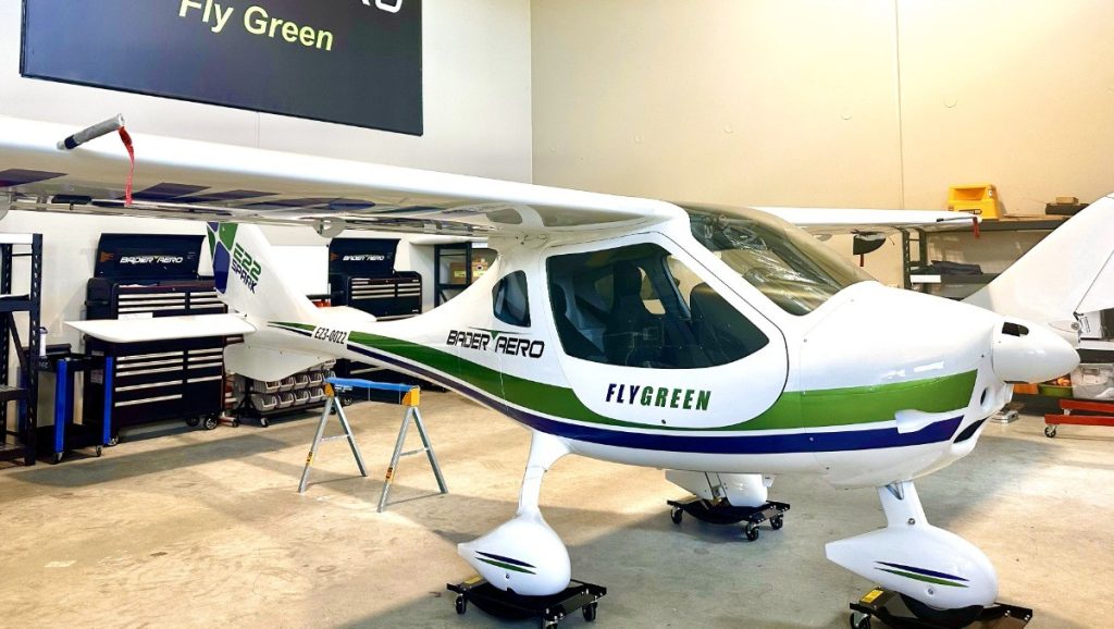 "Questa cosa è incredibile:" L'aereo elettrico Pipistrel Velis Electro in uso per l'addestramento dei piloti! | Elettronauti.it