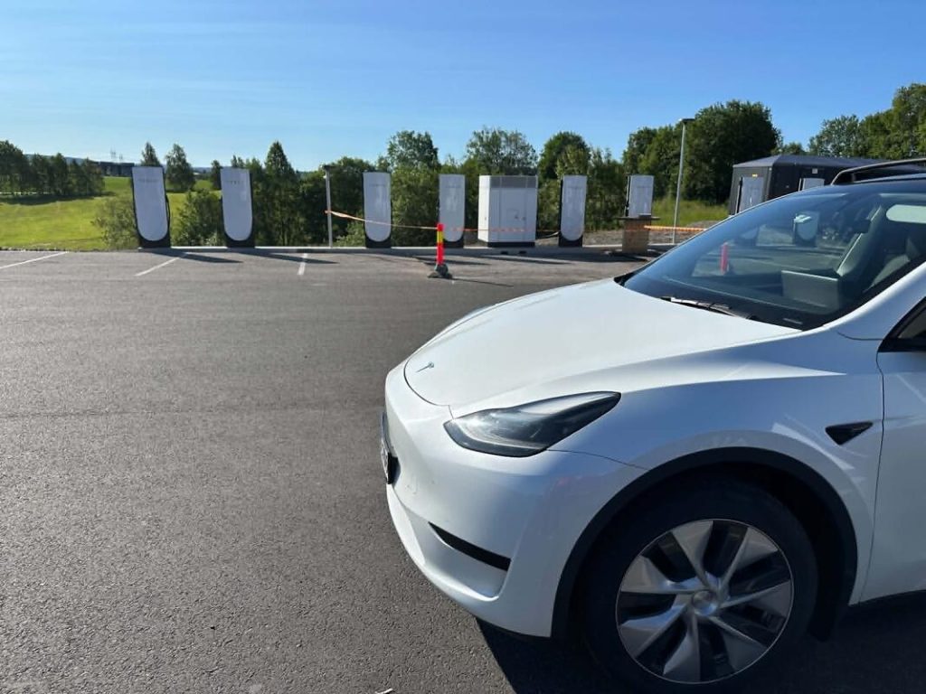 Tesla V4 | Elettronauti.it