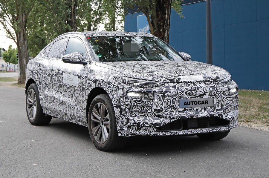 Audi Q6 e-tron Anteriore