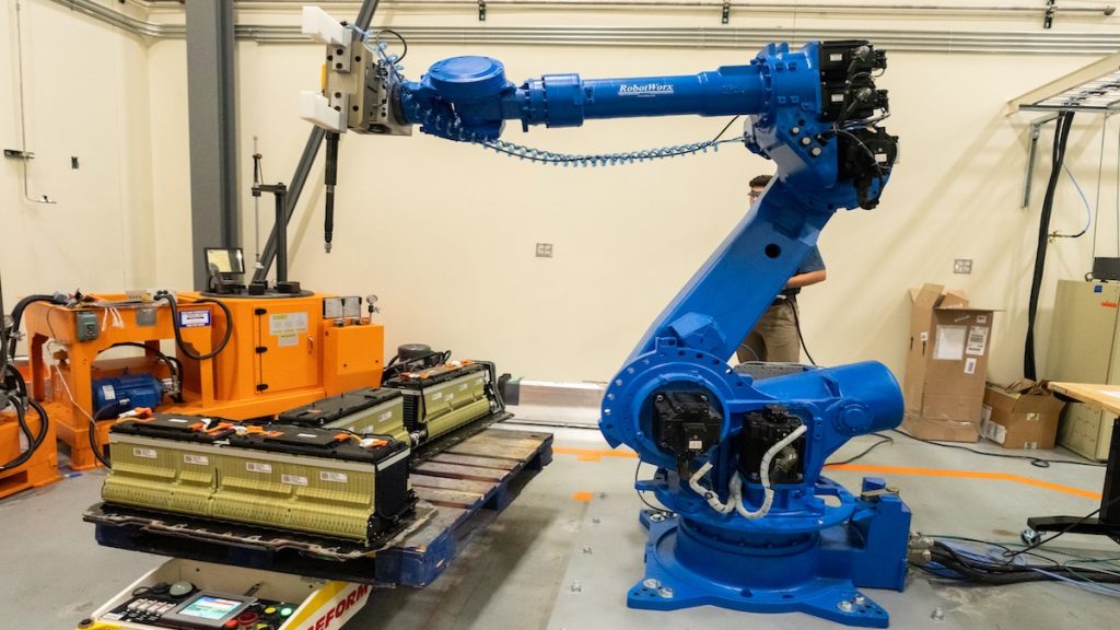 Riciclo batterie auto elettriche: 70 miliardi entro 2040 | Elettronauti.it