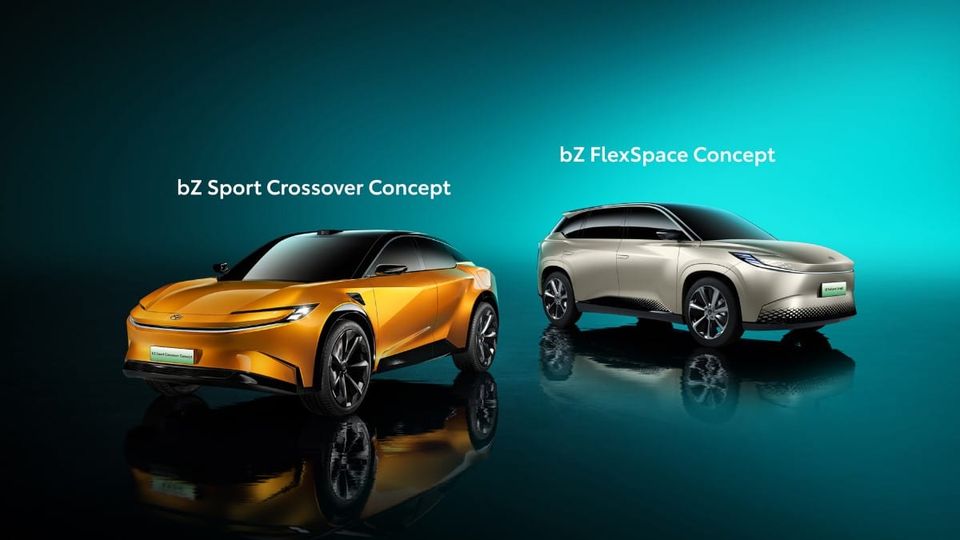 Dalla Cina due nuovi concept Toyota a zero emissioni: Sport Crossover e FlexSpace