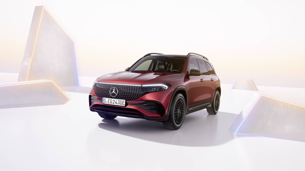 Mercedes EQB elettrica a 7 posti aggiornata per il 2024 con un nuovo facelift e nuove tecnologie | Elettronauti.it