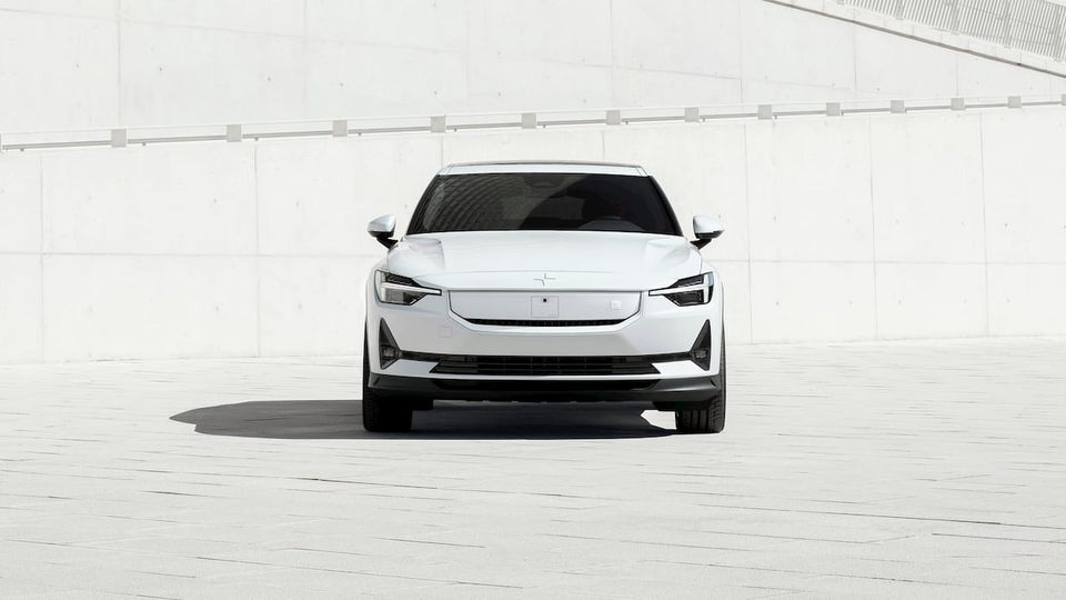 Polestar 2 - 2024 con un leggero aumento di prezzo, ma una gamma e nuove funzionalità aumentate