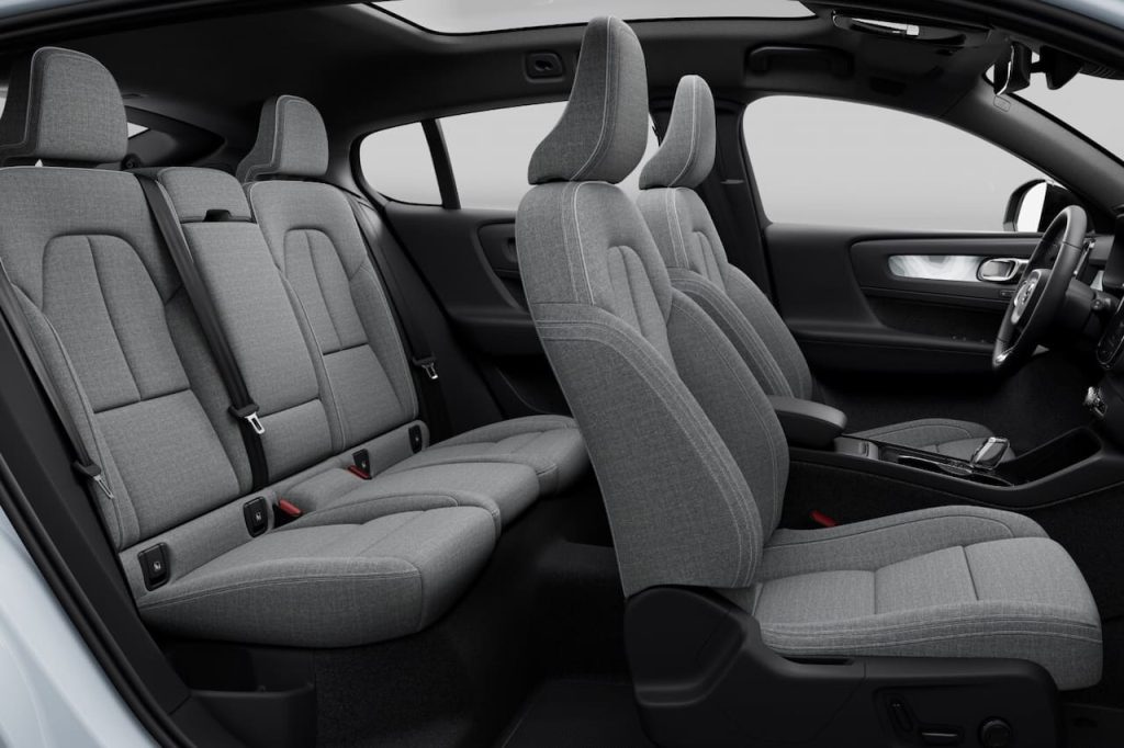 2024 volvo c40 recharge interni | Elettronauti.it