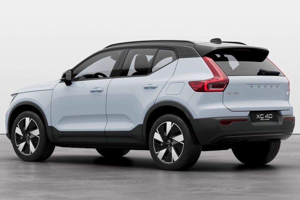 2024 volvo xc40 recharge posteriore | Elettronauti.it