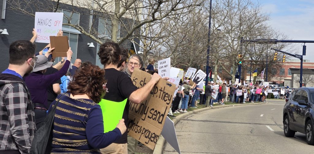 Proteste contro Tesla in Ohio | Elettronauti.it