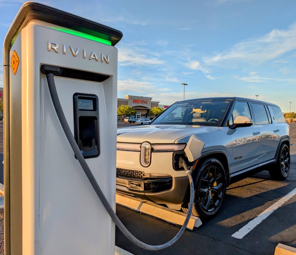 Rivian adventure network | Elettronauti.it