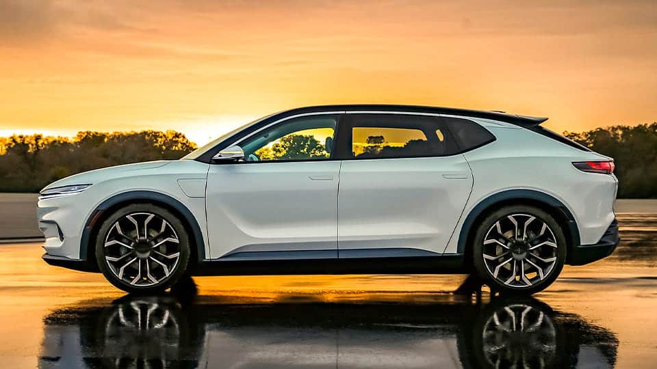 La nuova Chrysler Airflow 300 - mostrata ai concessionari come primo BEV full-size del Brand. | Elettronauti.it