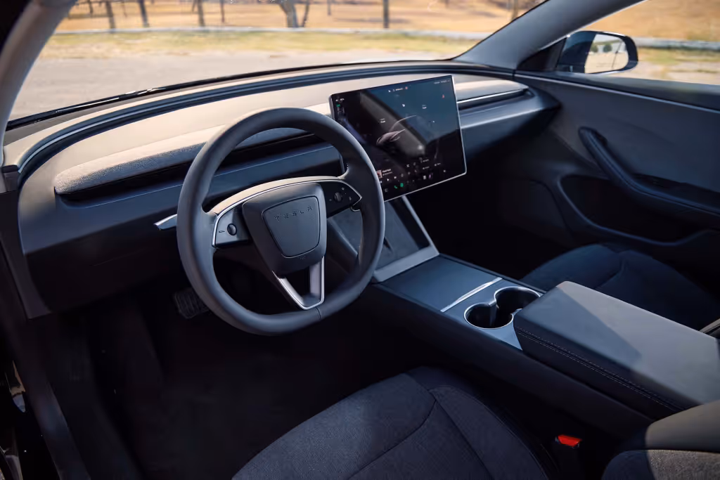 Tesla model 3 standard 2026 - interni | Elettronauti.it