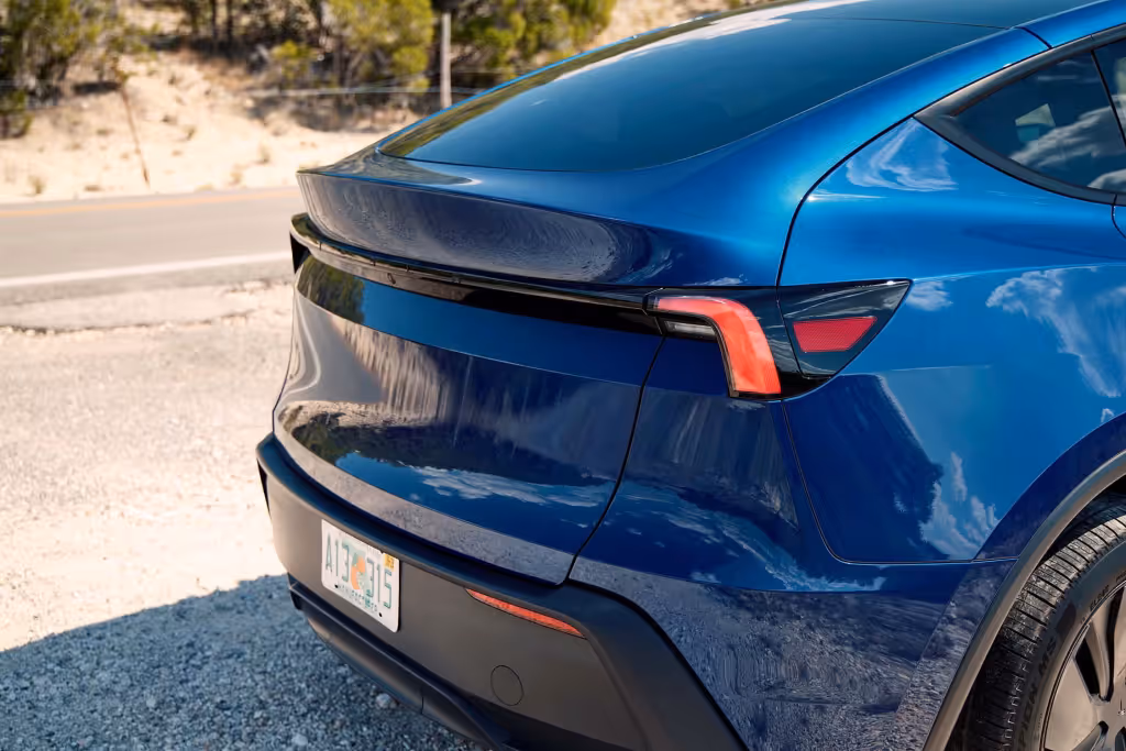 Tesla model Y standard 2026 - interni | Elettronauti.it