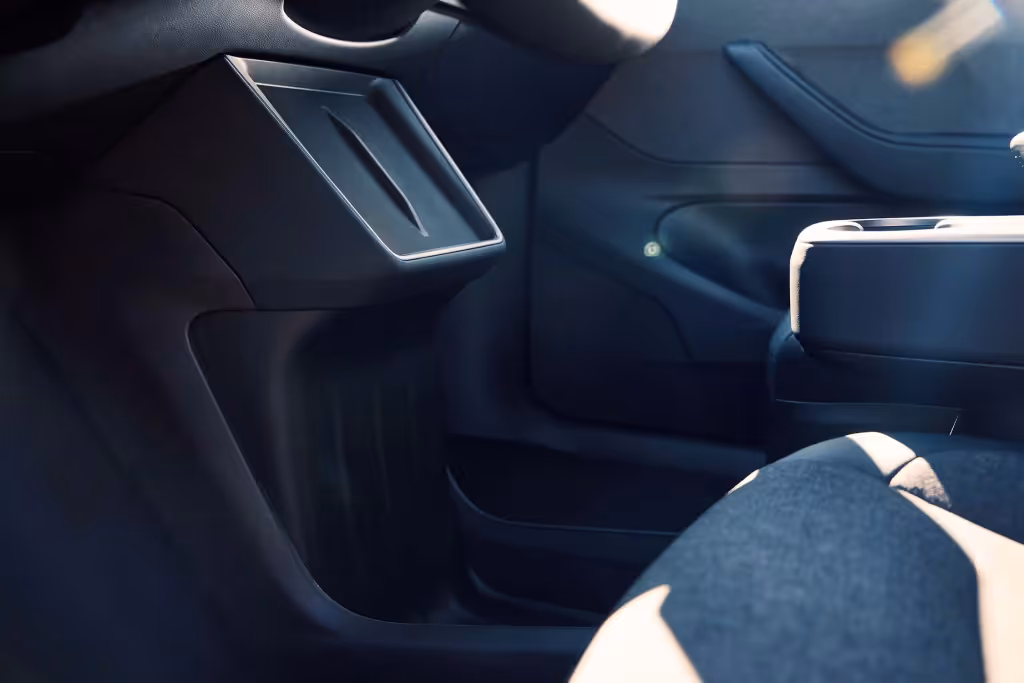 Tesla model Y standard 2026 - interni | Elettronauti.it