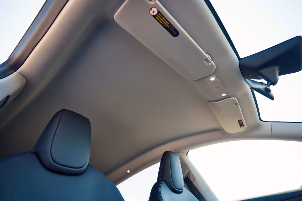 Tesla model Y standard 2026 - interni | Elettronauti.it