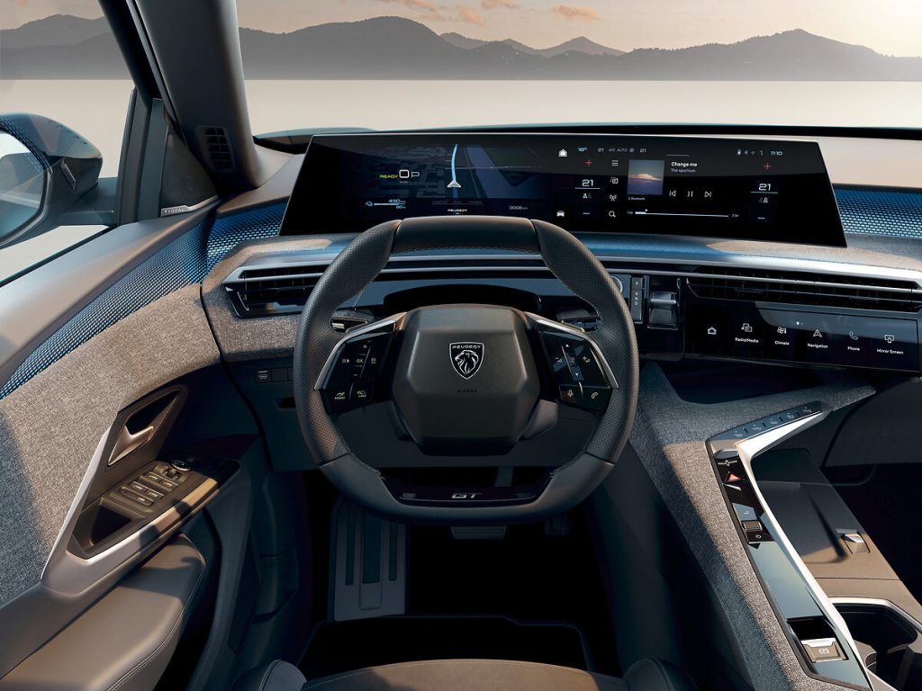 E-SUV - Il nuovo PEUGEOT E-3008: il SUV completamente elettrico di nuova generazione con un'autonomia fino a 700 km | Elettronauti.it