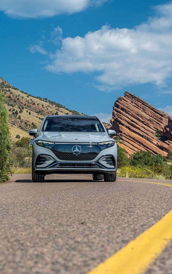 EQS SUV il luxury SUV secondo Mercedes-Benz | Elettronauti.it