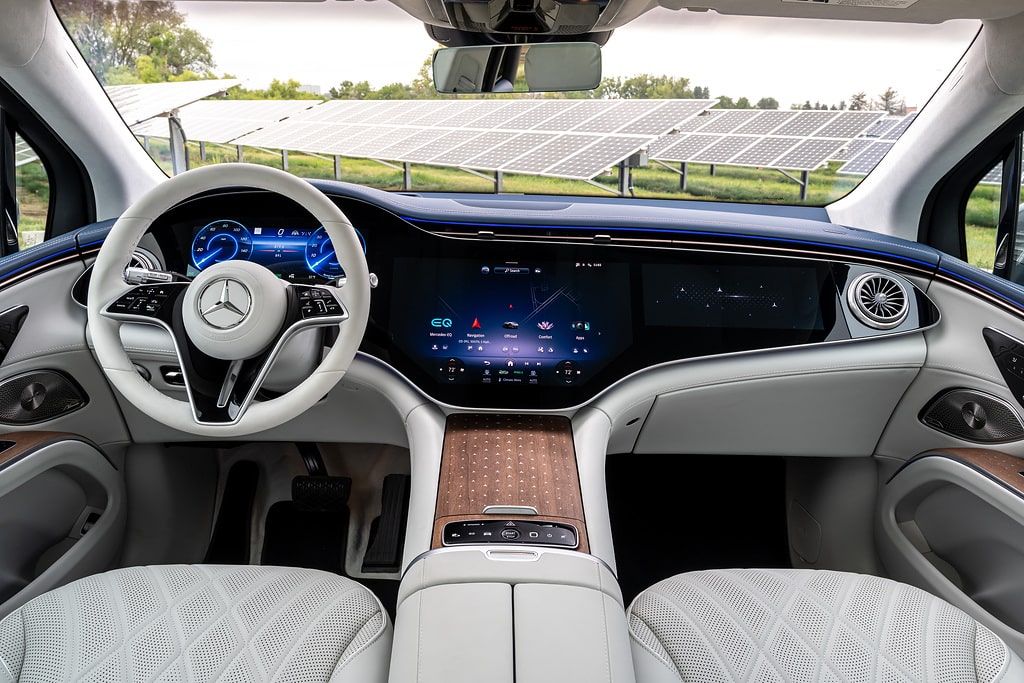 EQS SUV il luxury SUV secondo Mercedes-Benz | Elettronauti.it