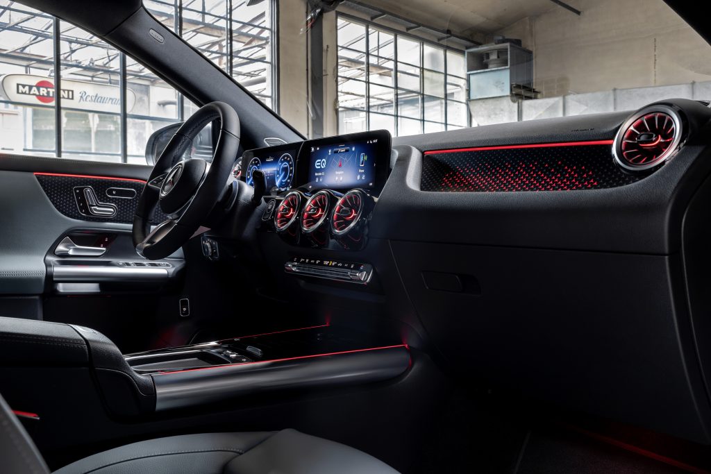 Mercedes-Benz EQA 2024 interni | Elettronauti.it