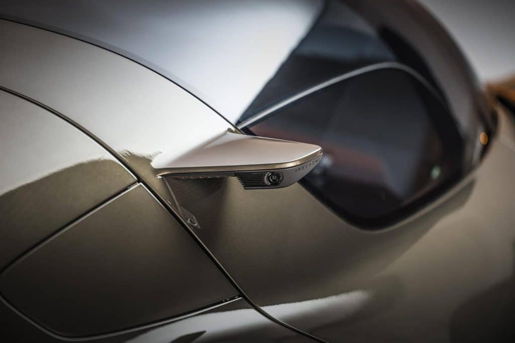 Porsche Mission X retrovisore | Elettronauti.it