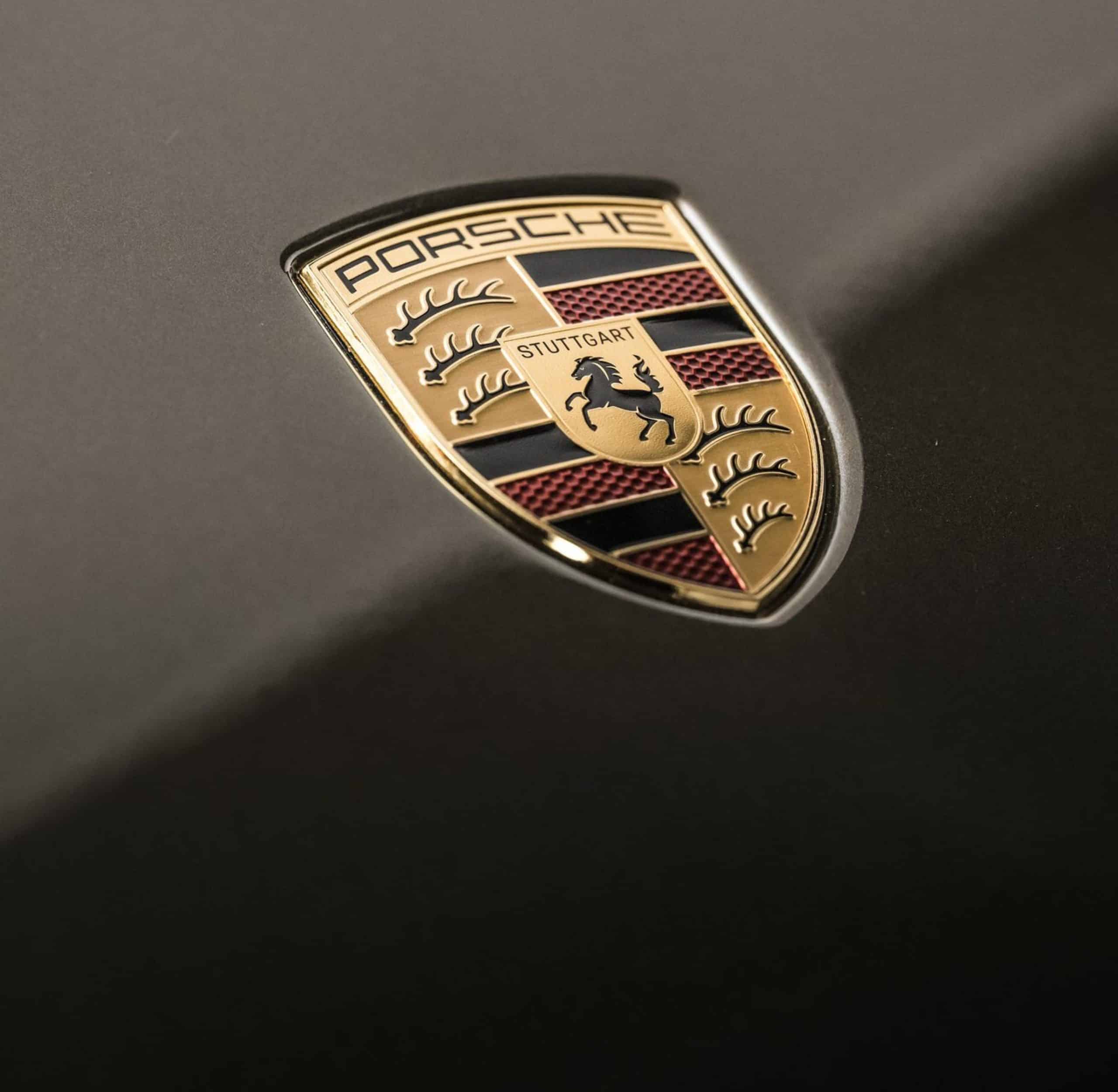Porsche Mission X nuovo stemma | Elettronauti.it