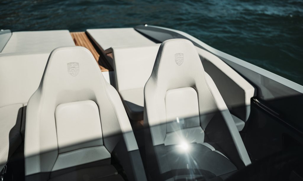 Porsche Fantom Air interni | Elettronauti.it