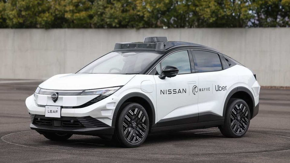 Wayve, Uber e Nissan lanciano robotaxi a Tokyo