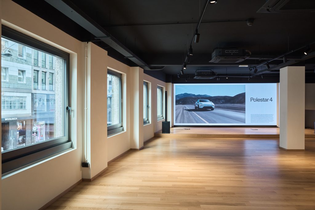 Polestar Space Milano | Elettronauti.it