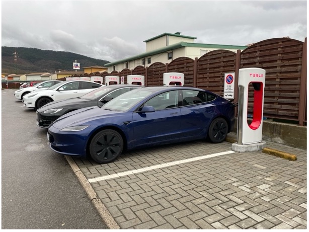 La scelta di passare all’elettrico e le mie prime esperienze di guida con una Tesla Model 3 Highland | Elettronauti.it