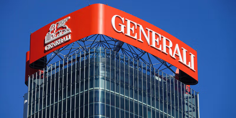 Insegna Generali sul grattacielo "Lo Storto" di Milano, quartiere CityLife | Elettronauti.it