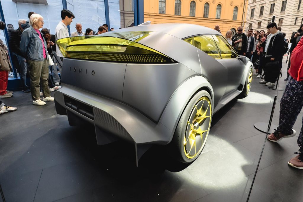 Hyundai IONIQ 3: Concept Three anticipa la nuova elettrica | Elettronauti.it