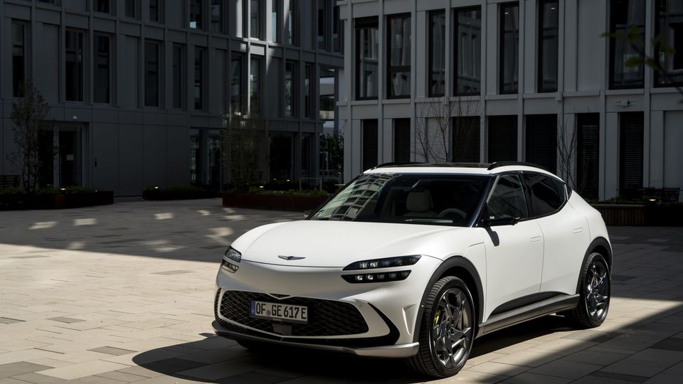 Genesis GV60 esterni