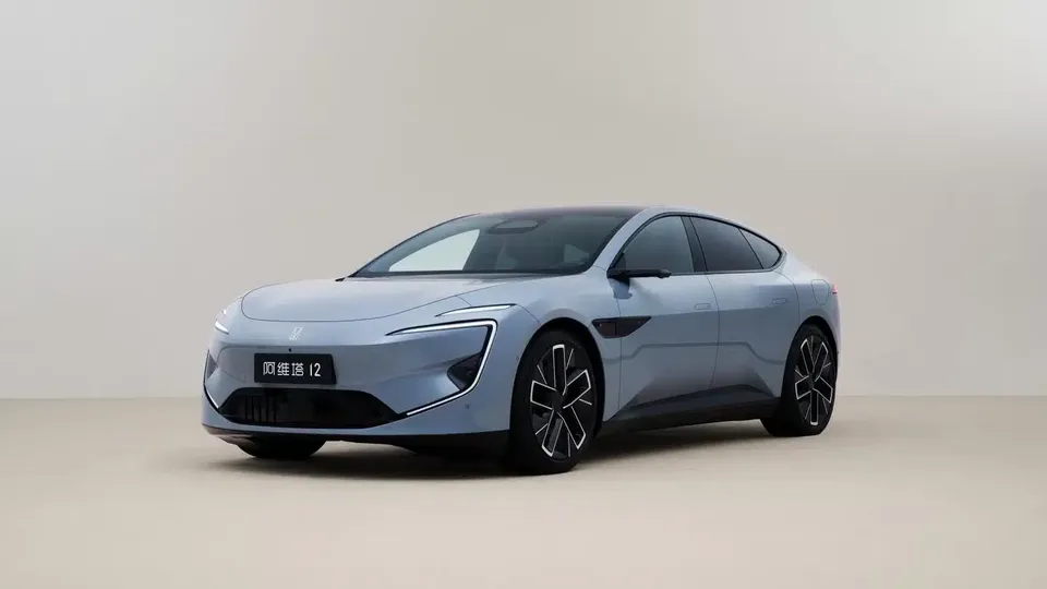 Changan Automobile, Huawei e CATL - insieme per l’intrigante AVATR 12