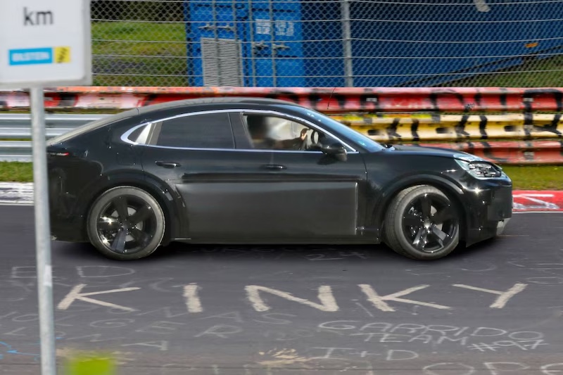Porsche Cayenne Coupe EV | Elettronauti.it