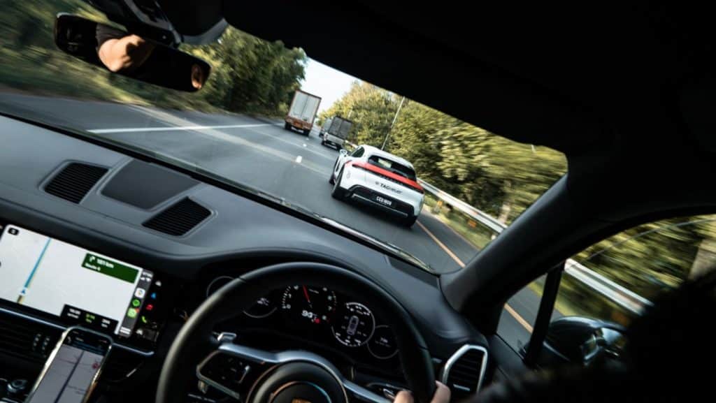 La Porsche Taycan stabilisce un nuovo record EV dopo aver percorso oltre 1.000 miglia in meno di 30 ore | Elettronauti.it