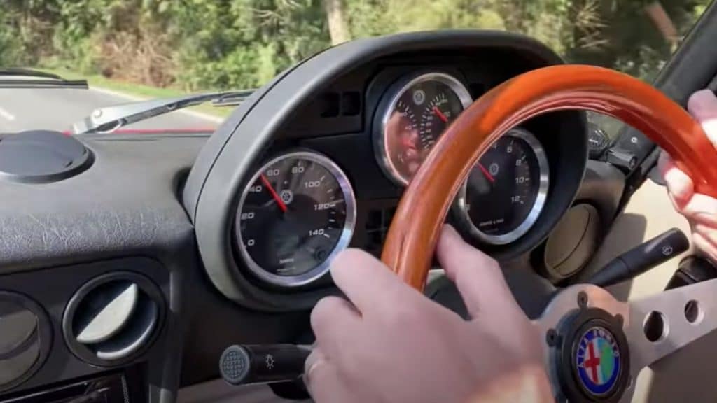 Alfa Romeo Spider Duetto