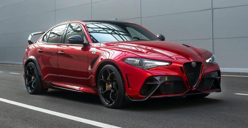 Alfa Romeo Giulia GTAm Anteriore