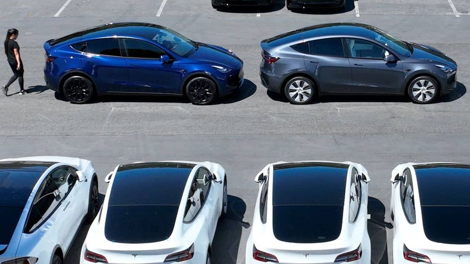 Tesla Model Y in Consegna