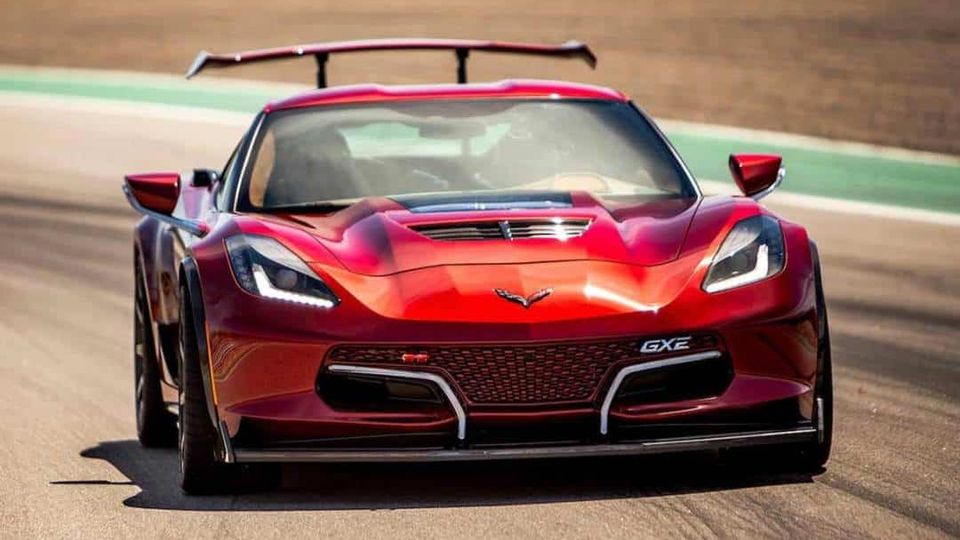 Futura Corvette Elettrica Anteriore