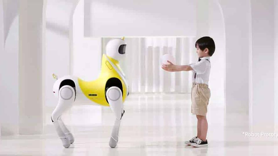 xpeng unicorno robot