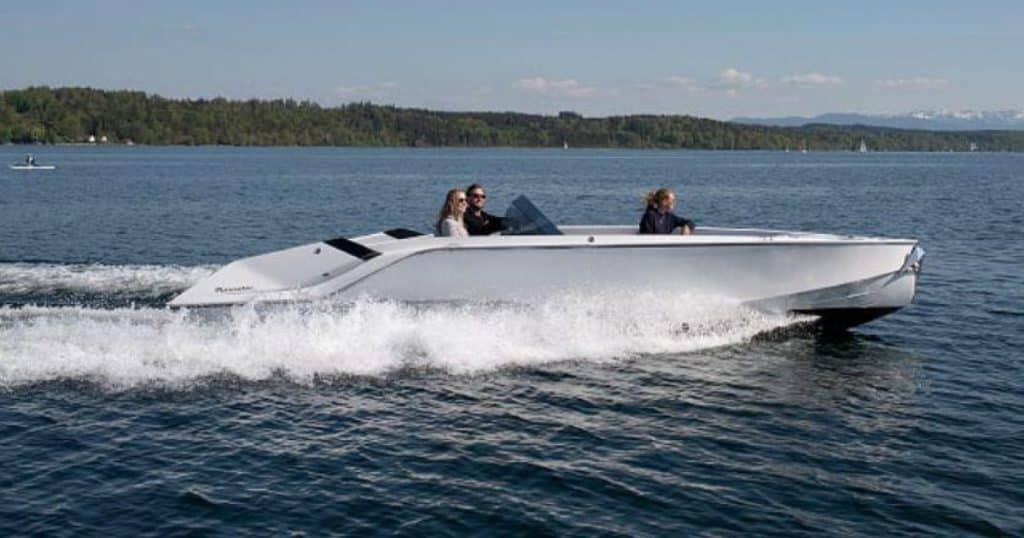 Yacht Elettrico Frauscher 740 Mirage Air Laterale