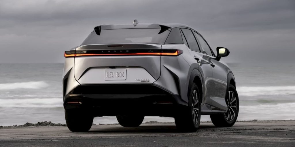 Lexus guiderà la strategia EV di Toyota con un nuovo approccio "ajimigaki". | Elettronauti.it