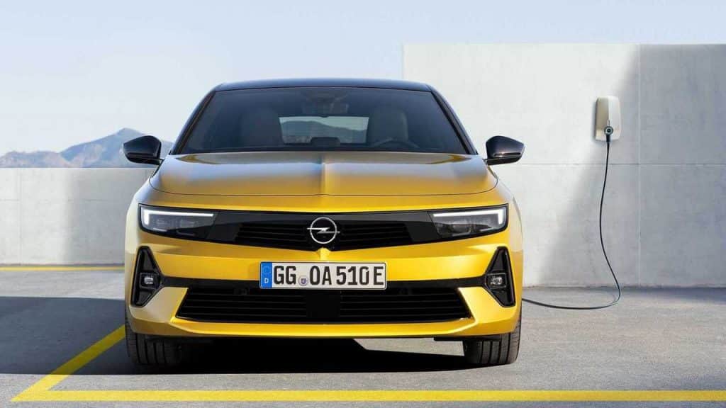 Opel Astra-e Frontale