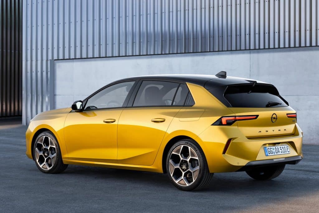 Opel Astra-e Laterale