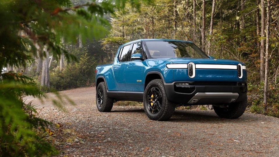 Rivian R1T Anteriore Blu