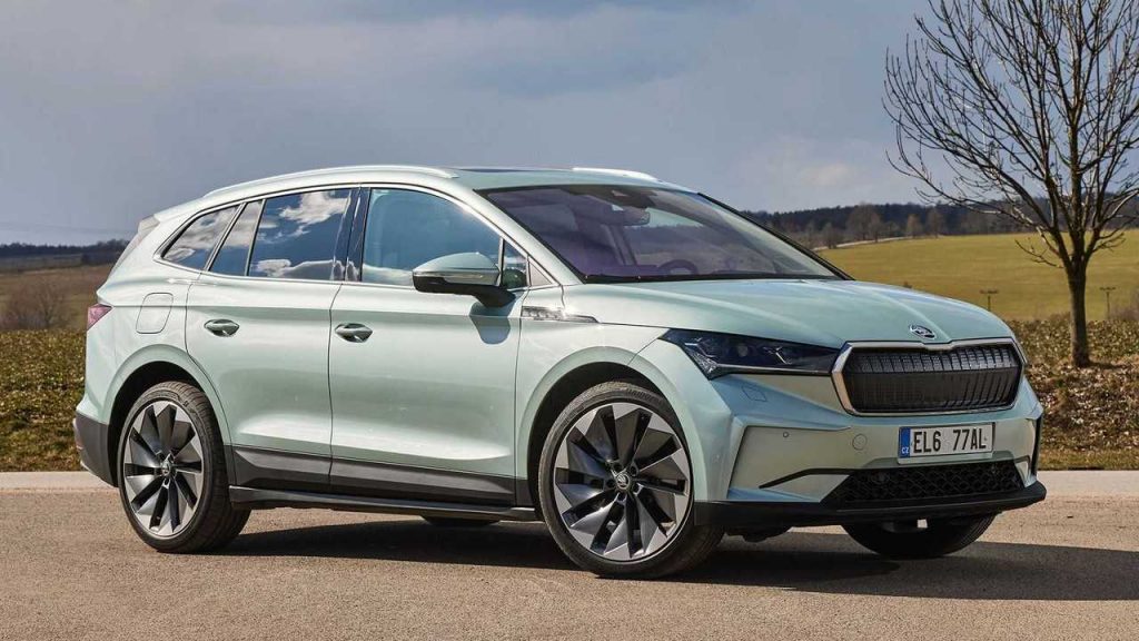Skoda Enyaq Anteriore Verde