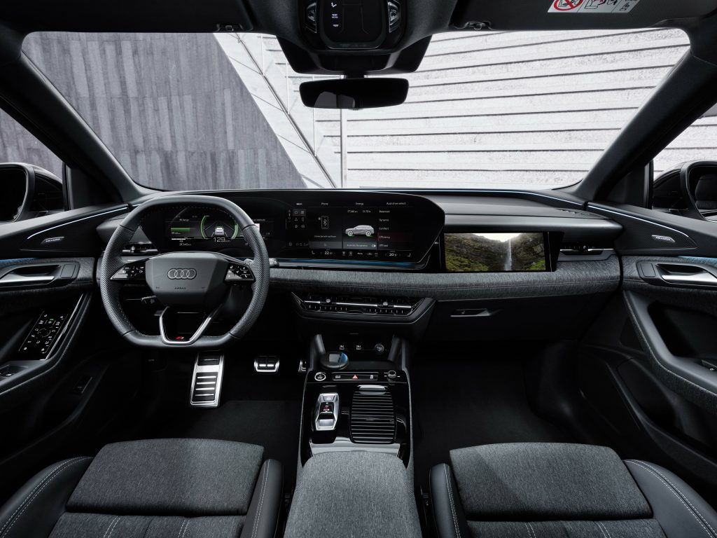 Audi Q6 e-tron interni | Elettronauti.it