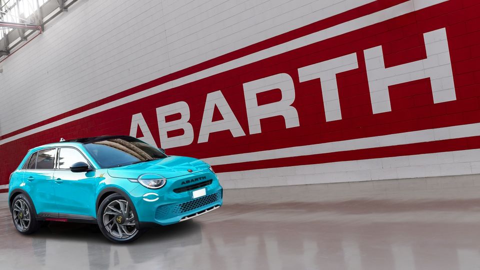 Abarth presenta la 600e, "Scorpionissima" la sua EV più pontente